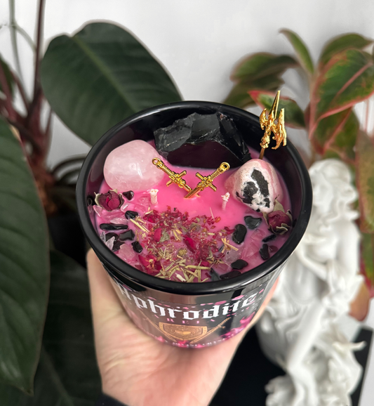 Aphrodite Areia "THE WARLIKE" Candle