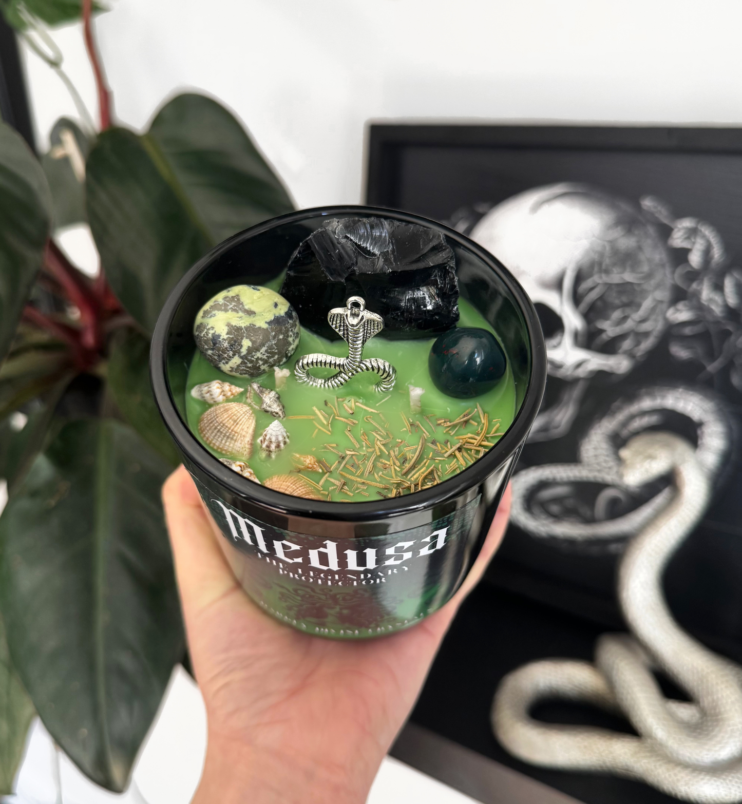 Medusa Candle
